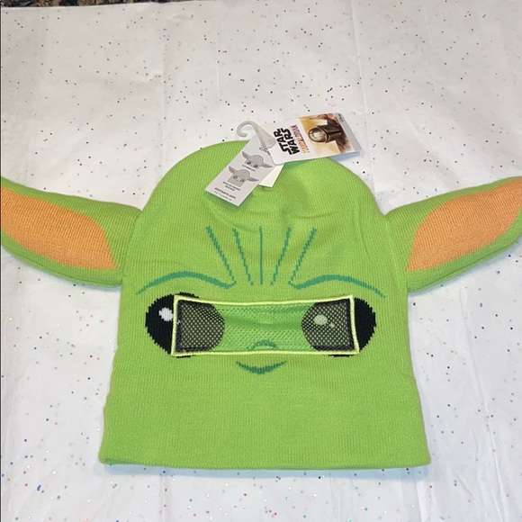 Baby Yoda Roll Down Beanie hat 👒 NWT ADULT SIZE - Picture 3 of 6